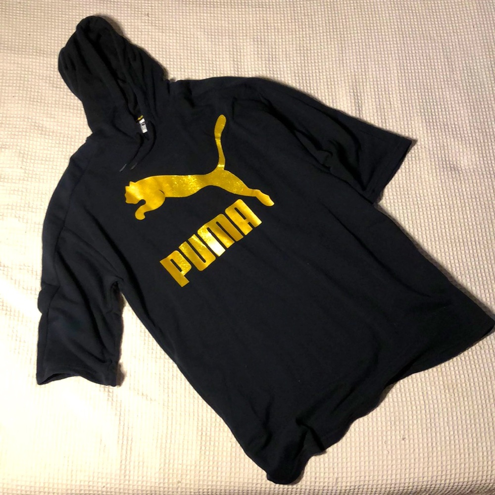 Puma baggy hooded sweatshirt dress with gold logo and pockets!